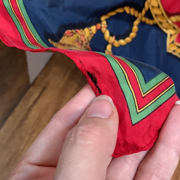 Vintage classic Ellen Tracy blue/gold/green/red Rope & Tassel Silk Scarf 33”x33” - Picture 8 of 10